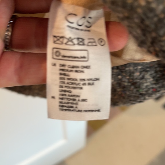 COS size 8 - Picture 3 of 4